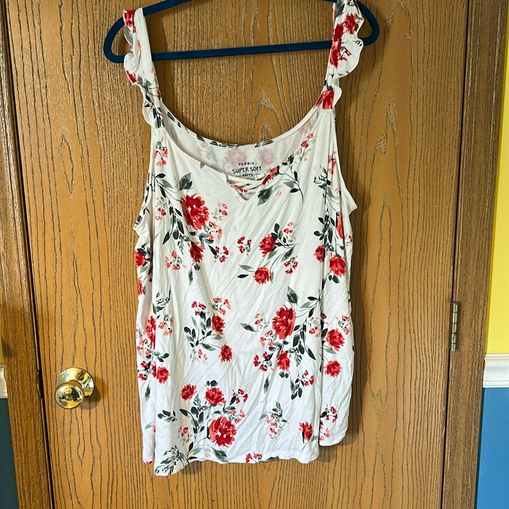 Torrid super soft tank